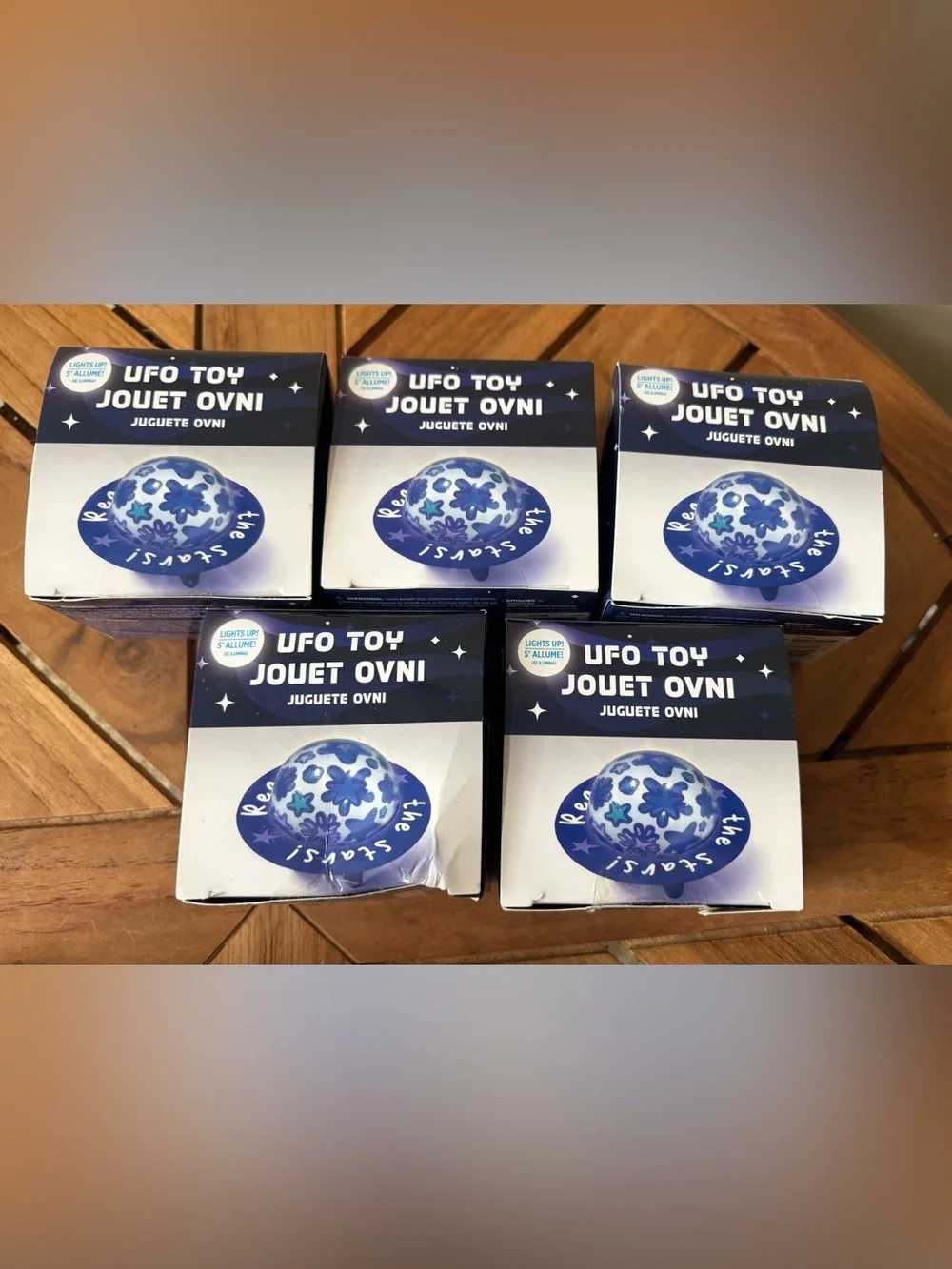 NEW UFO Light Up Toy Party Favors (5 Pack) Set